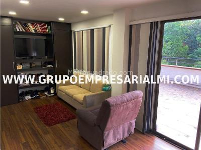 Casa de 5 alcobas en venta en Aves Maria, Sabaneta, 380 m² · foto 12 de 20