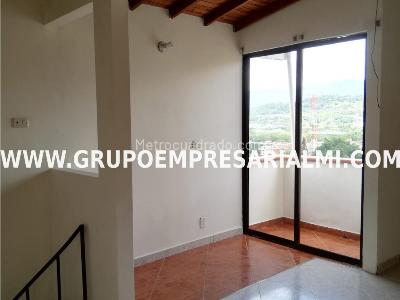 Apartamento en venta en Aranjuez, Medellín · foto 2 de 15