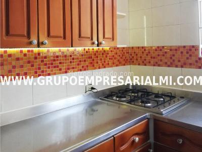 Apartamento en venta en Aranjuez, Medellín · foto 6 de 15