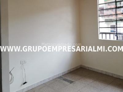Apartamento en venta en Aranjuez, Medellín · foto 9 de 15