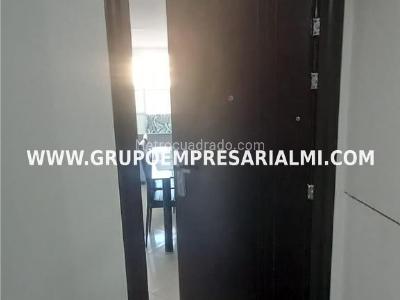 Apartamento de 3 alcobas en venta en Virgen Del Carmen, Sabaneta, 68 m² · foto 14 de 19