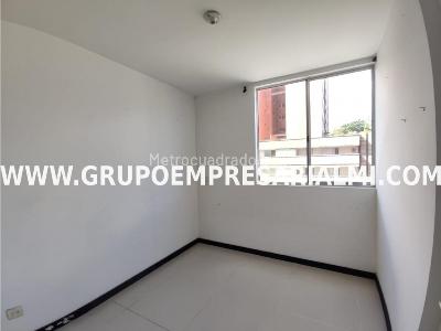 Apartamento en venta en Los Colores, Medellín · foto 9 de 20