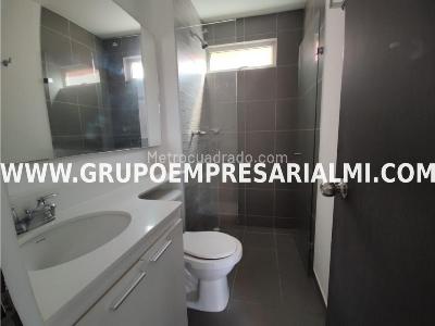 Apartamento en venta en Los Colores, Medellín · foto 15 de 20