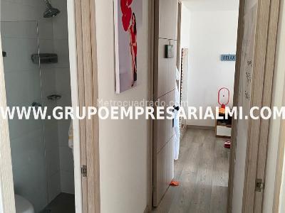 Apartamento en venta en Ditaires, Itagüí · foto 5 de 8
