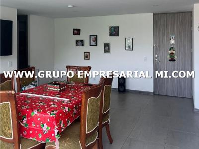 Apartamento en venta en Viviendas Del Sur, Itagüí · foto 3 de 11