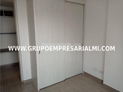 Apartamento en venta en Pilsen, Itagüí · foto 8 de 20
