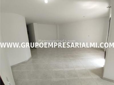 Apartamento de 4 alcobas en venta en Restrepo Naranjo, Sabaneta, 126 m² · foto 3 de 20