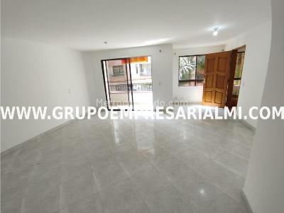 Apartamento de 4 alcobas en venta en Restrepo Naranjo, Sabaneta, 126 m² · foto 4 de 20
