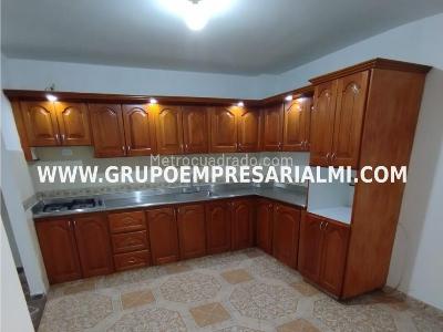 Apartamento de 4 alcobas en venta en Restrepo Naranjo, Sabaneta, 126 m² · foto 7 de 20
