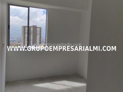 Apartamento en venta en Calasanz, Medellín · foto 2 de 15