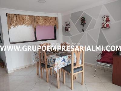 Casa de 3 alcobas en venta en Campo Valdes, Medellín, 100 m² · foto 2 de 18