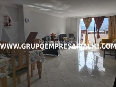 Casa de 3 alcobas en venta en Campo Valdes, Medellín, 100 m² · foto 4 de 18