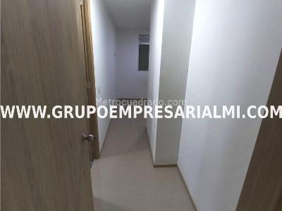 Apartamento de 2 alcobas en venta en La Estacion, Bello, 51 m² · foto 15 de 16