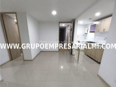 Apartamento de 2 alcobas en venta en La Estacion, Bello, 51 m² · foto 2 de 16