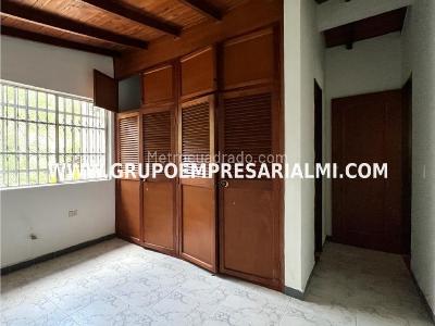 Casa de 5 alcobas en venta en El Romeral, Sabaneta · foto 4 de 20