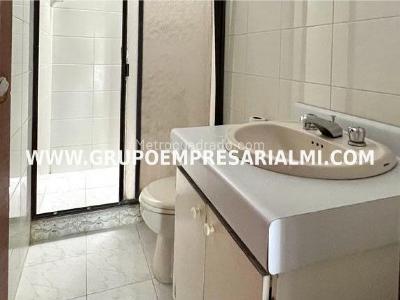 Casa de 5 alcobas en venta en El Romeral, Sabaneta · foto 10 de 20