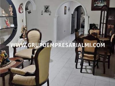 Apartamento en venta en San Jose, Itagüí · foto 2 de 20