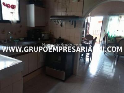 Apartamento en venta en San Jose, Itagüí · foto 3 de 20