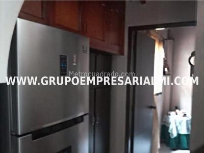 Apartamento en venta en San Jose, Itagüí · foto 6 de 20