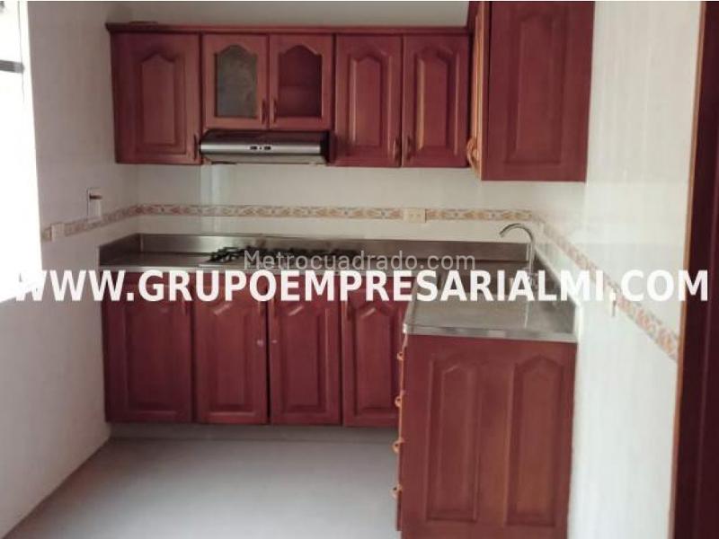 Casa Comercial en Laureles