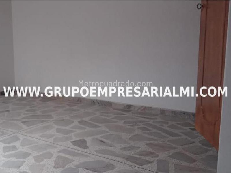 Commercial House in Laureles - 5