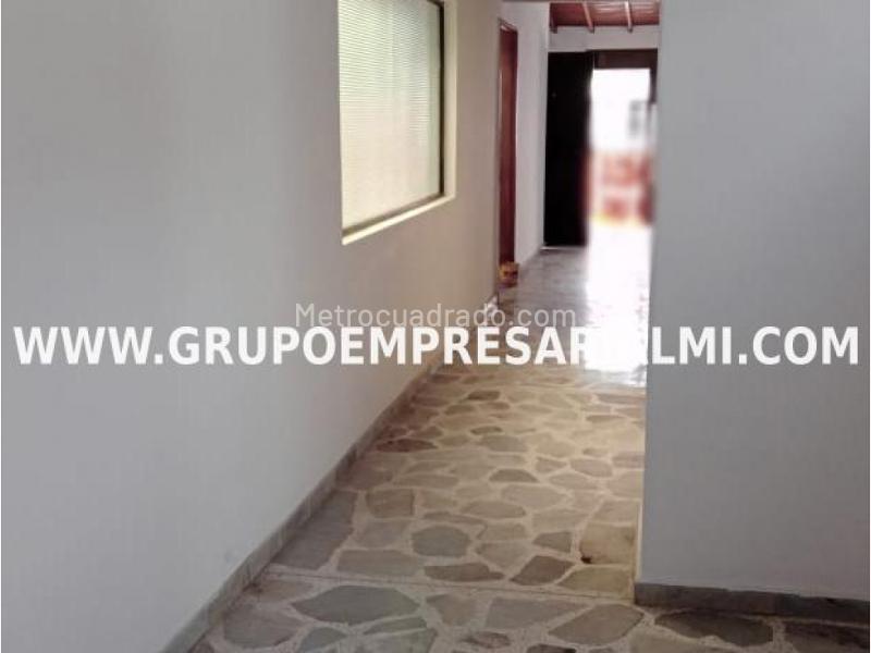 Commercial House in Laureles - 7