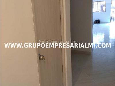 Apartamento en venta en Robledo, Medellín · foto 6 de 8