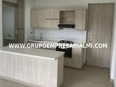 Apartamento de 2 alcobas en venta en San Antonio De Pereira, Rionegro, 59 m² · foto 3 de 12