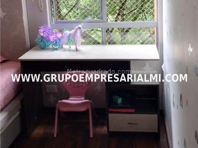 Apartamento en venta en El Esmeraldal, Envigado · foto 4 de 9