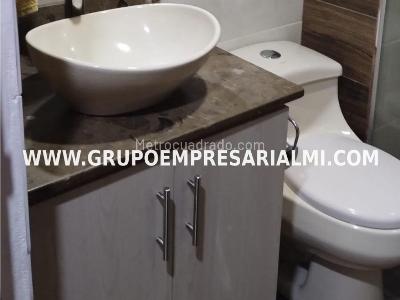 Apartamento en venta en El Esmeraldal, Envigado · foto 6 de 9