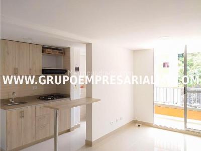 Apartamento de 3 alcobas en venta en La Doctora, Sabaneta, 58 m² · foto 3 de 20