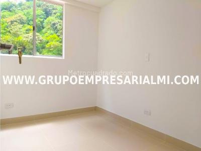 Apartamento de 3 alcobas en venta en La Doctora, Sabaneta, 58 m² · foto 13 de 20