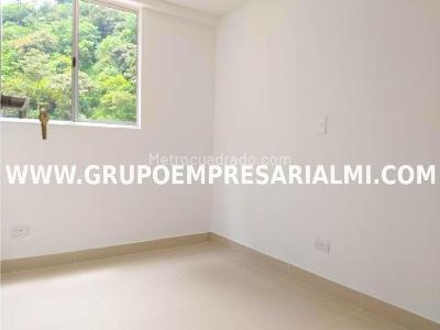Apartamento de 3 alcobas en venta en La Doctora, Sabaneta, 58 m² · foto 14 de 20
