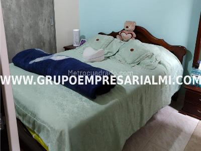 Casa de 5 alcobas en venta en Barrio Nuevo, Bello, 113 m² · foto 9 de 13