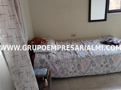 Casa de 5 alcobas en venta en Barrio Nuevo, Bello, 113 m² · foto 10 de 13