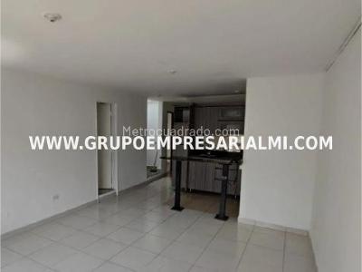 Apartamento de 2 alcobas en venta en Zona Centro, Bello, 80 m² · foto 5 de 9