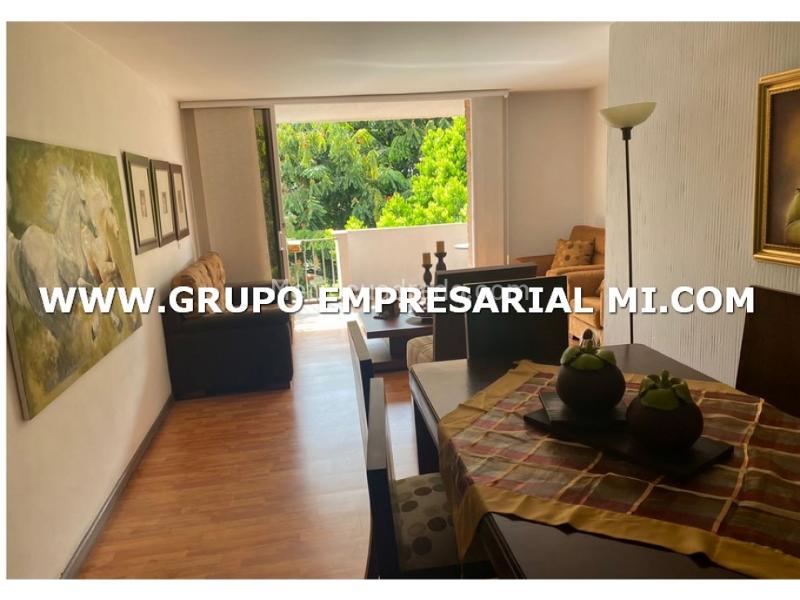Apartamento Estiloso de 3 Alcobas en Laureles
