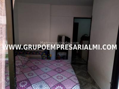 Casa de 4 alcobas en venta en Florencia, Bello, 150 m² · foto 17 de 20