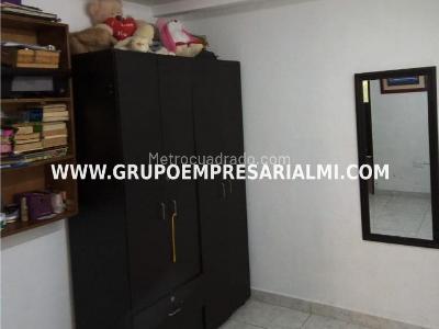 Casa de 4 alcobas en venta en Florencia, Bello, 150 m² · foto 18 de 20