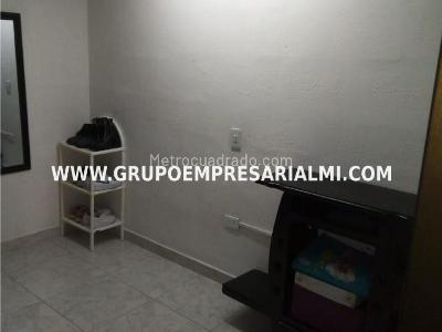 Casa de 4 alcobas en venta en Florencia, Bello, 150 m² · foto 19 de 20