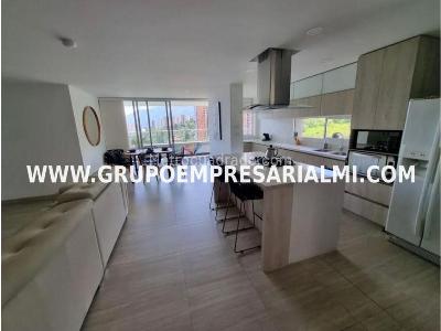 Apartamento de 3 alcobas en venta en Las Lomitas, Sabaneta, 104 m² · foto 2 de 20