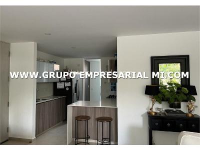 Apartamento de 3 alcobas en venta en El Poblado, Medellín, 119 m² · foto 3 de 13