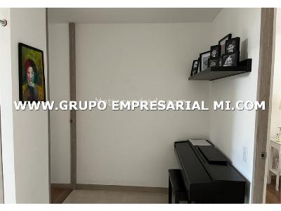 Apartamento de 3 alcobas en venta en El Poblado, Medellín, 119 m² · foto 5 de 13