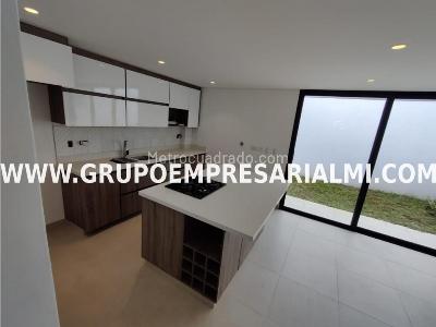 Casa de 4 alcobas en venta en Llanogrande, Rionegro, 165 m² · foto 3 de 18