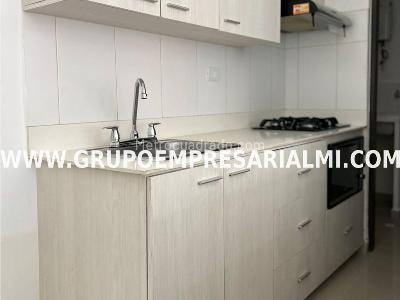 Apartamento en venta en Los Colores, Medellín · foto 6 de 14