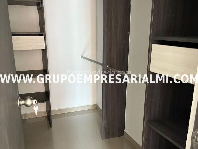Apartamento en venta en Los Colores, Medellín · foto 10 de 14