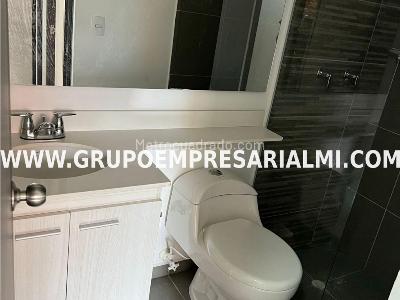 Apartamento en venta en Los Colores, Medellín · foto 12 de 14