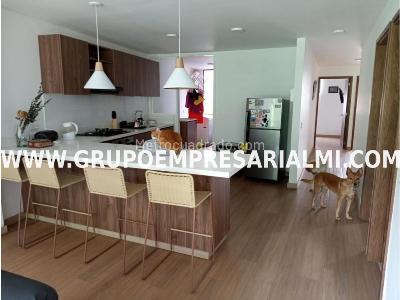 Apartamento de 3 alcobas en arriendo en La Castellana, Medellín, 95 m² · foto 3 de 10