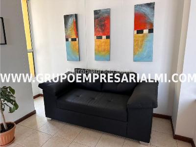 Apartamento en arriendo en El Poblado, Medellín · foto 3 de 13