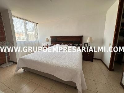 Apartamento en arriendo en El Poblado, Medellín · foto 6 de 13